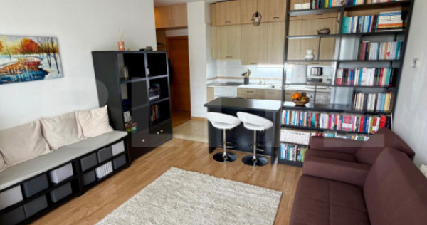 Apartament 3 camere, bloc nou, 57 mp, parcare si boxa, zona