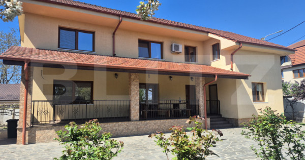 Casa 3 dormitoare de vanzare, 236 mp, teren 525 mp, Semicent