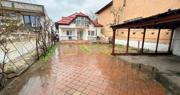 Vila-in-zona-Parcului-Nicolae-Romanescu-curte-mare-doua-c...
