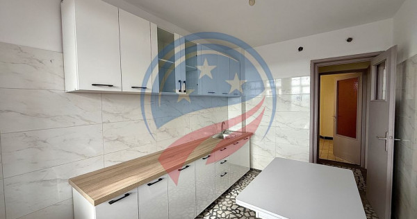 Apartament 4 camere/de inchiriat/ultracentral Craiova