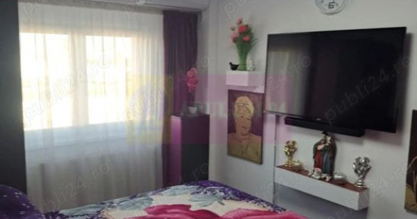 Vanzre apartament 2 camere decomandat Calea Văcărești