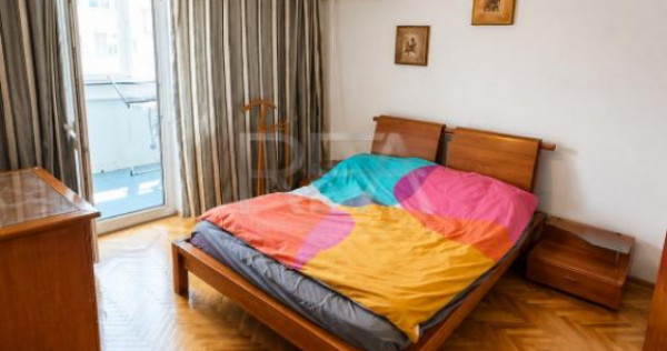 3 camere Unirii decomandat,centrală,parcare,et. 6,an 1995,m