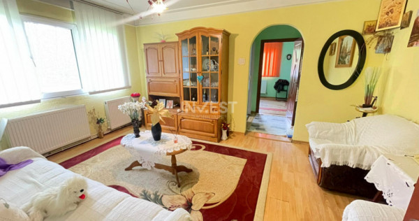 Apartament 2 camere-Podu Ros-liceul Dimitrie Cantemir