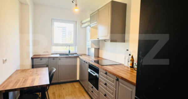 Apartament de vanzare, 2 camere, 2 locuri de parcare, etaj
