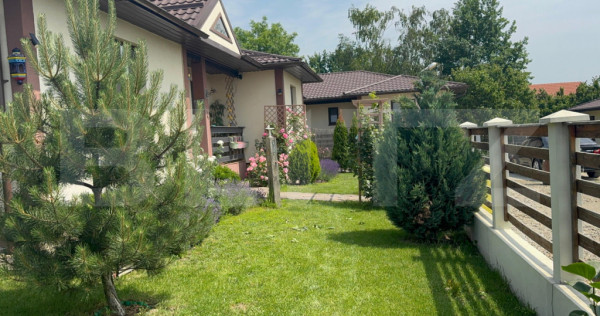 Casa 4 camere, 95mp, plan parter, zona doar de case,Miroslav