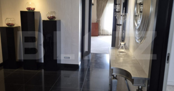 Apartament 4 camere, 135 mp, 2 bai, terasa, parcare, Complex