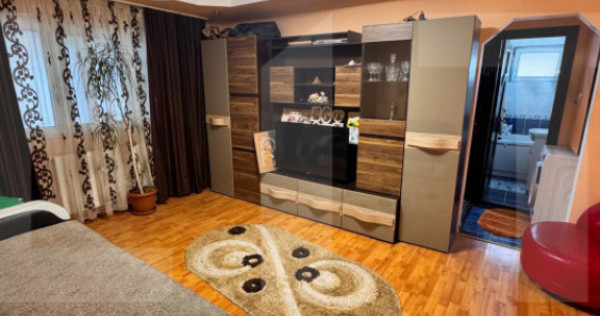 Apartament 2 camere la parter - Garaj inclus - Primăverii