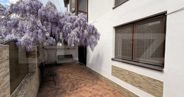 Casă P + M cu apartament 2 camere, 223 mpu, teren 253 mp, z
