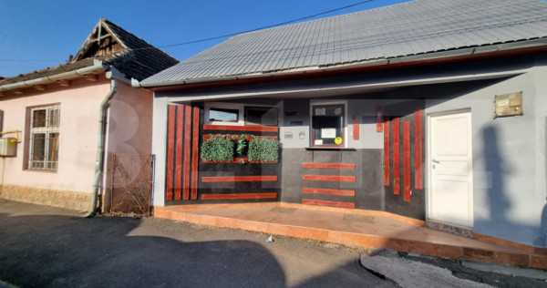 Spatiu comercial, 15 mp, zona Centrala - Campia Turzii