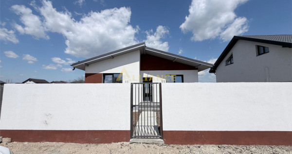 Casa Individuala - 3 camere - 2 bai - 430mp teren