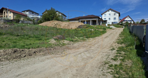 Teren intravilan 575 mp Valea Geamana