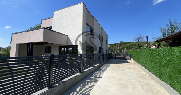 Casa cu 4 camere de vanzare | Premium | Nou | Moreni - Bl...