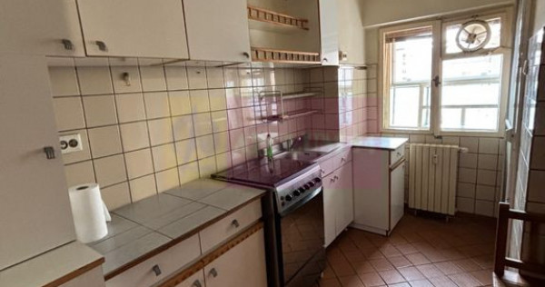 Apartament 3 camere Decebal stradal