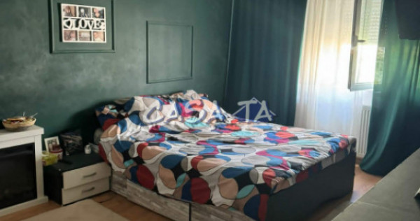 Apartament 3 Camere, Etaj 4, Strada 23 August