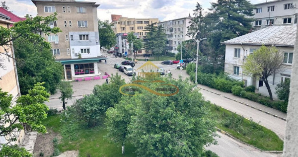 Apartament de vanzare 2 camere in Bacau strada Razboieni