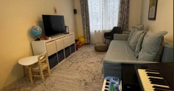Apartament 2 camere, decomandat - zona Astra