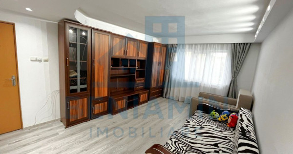 Apartament 2 camere decomandat-Centrala termica-Etaj 3-Mo...
