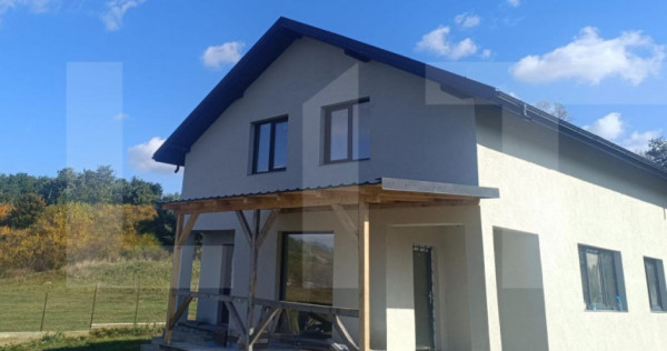 Casă individuală, P+M 150mp, teren 1050 mp - Cătămără?