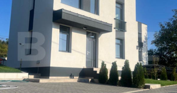 Reședință 130 mp, teren 432 mp, zona B&acirc;rnova