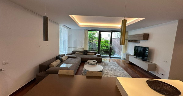 APARTAMENT SPECTACULOS l GRADINA 100 MP l 2 GARAJE l GYM ...