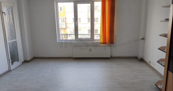 Apartament 3 camere l Calea Calarasilor l Metrou Piata Mu...