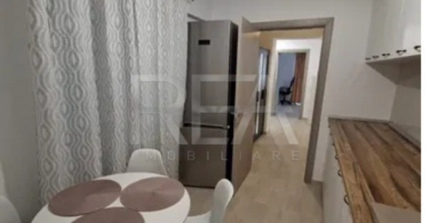 Ap 2 camere decomandat - parcare subterană inclusa- central