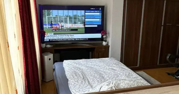 Casa &icirc;n centrul istoric al Brașovului