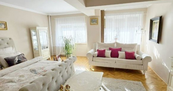 Apartament 3 camere Magheru
