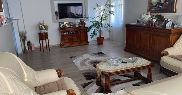 Apartament 3 camere Trocadero