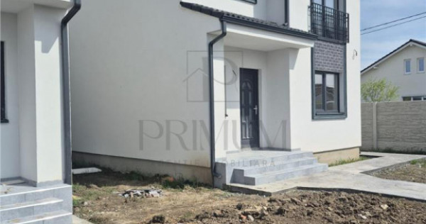 DUPLEX INDIVIDUAL - Despartit prin camera Tehnica - bucat