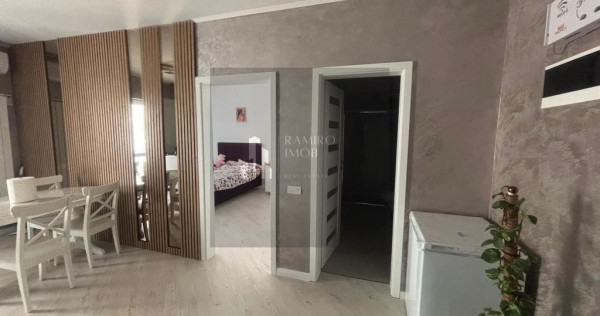 Apartament 3 camere decomandat + parcare Grand Kristal Re...