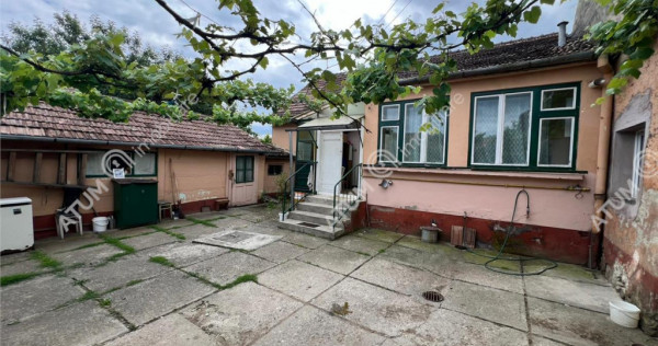 Casa individuala cu 2 camere teren 470 mp situata in Cisnadi