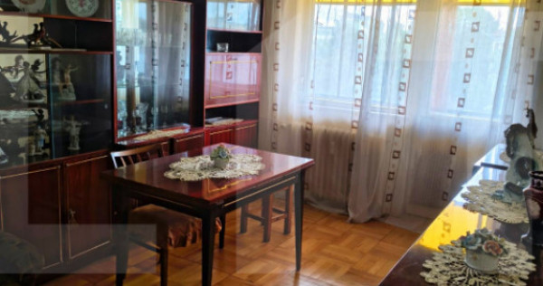 Apartament 4 camere, 96 mp, zona Podgoria