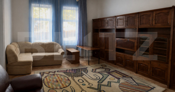 Casă &icirc;n Gruia, 110 mp, 4 camere, pet friendly, parcare inc