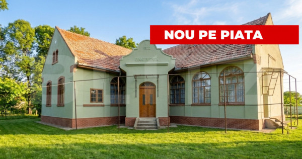 Casa de vanzare, 100 mp, teren 2993 mp, zona Dragsina