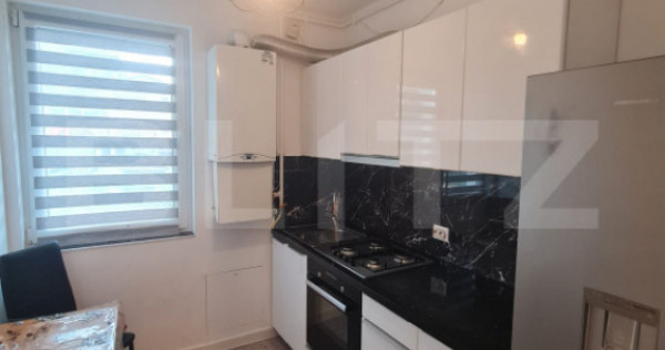 2 camere, bucatarie inchisa, zona Teilor