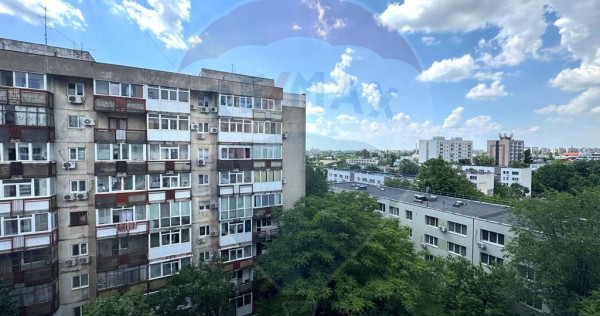 Apartament 3 camere de vanzare langa metrou Valea Ialomit...