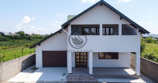 Casa de vanzare | Teren 1.300 mp | Garaj | Pleașa, PH | ...