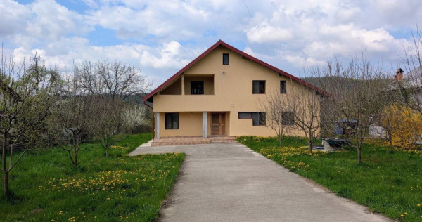 Arges | Valea Mare-Bratia | Vila veritabila 276 mp in zon...