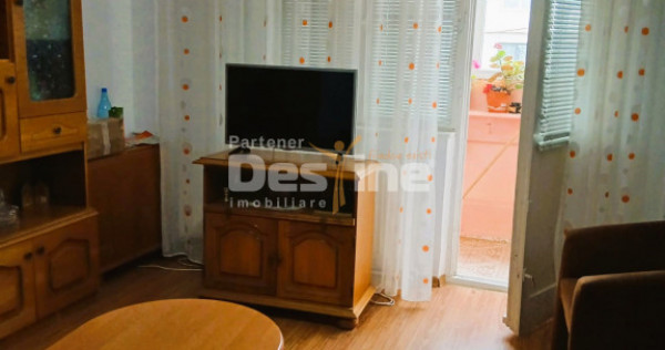 Apartament cu 3 camere de vanzare zona centrala
