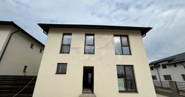 VILA 5 Camere, P+1 Bragadiru nou !