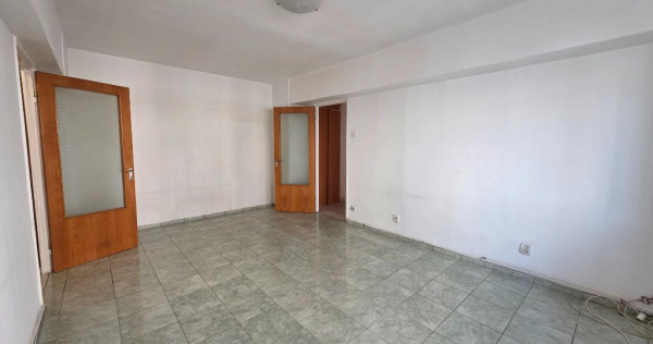Apartament 3 camere Bvd. Chisinau | Bloc 1986 | anvelopat | Comision 0