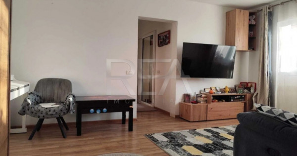 4 camere decomandat | 85 mp | Renovat complet | Etaj 3 | -