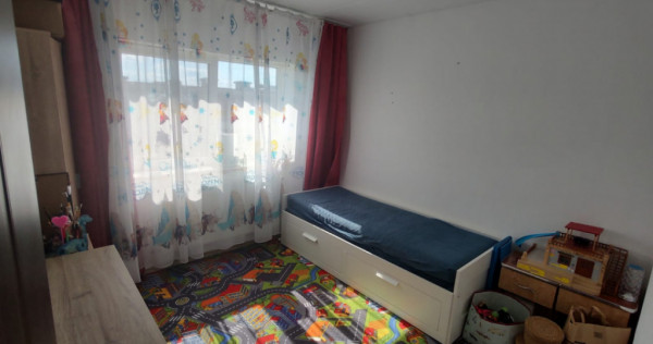 Apartament 3 camere decomandate | 52 mp | zona Hotvon