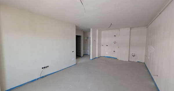 Apartament 45 mp, 2 camere, bloc cu lift, zona centrala EROILOR