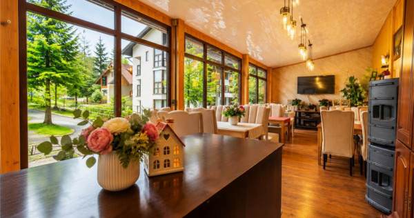 Sectiunea Distinct! Imobiliar Transfer Business in inima sta