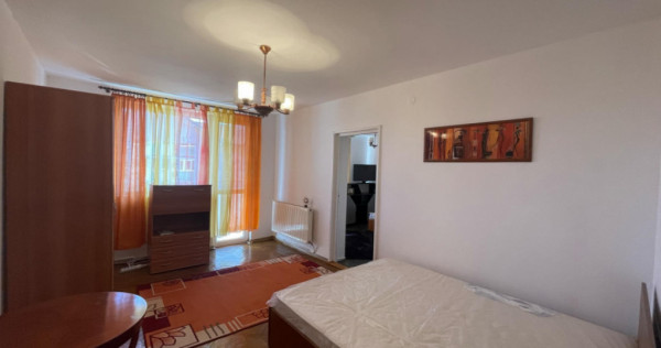 Apartament 2 Camere, Etaj 3, Strada Aleea Brandusei