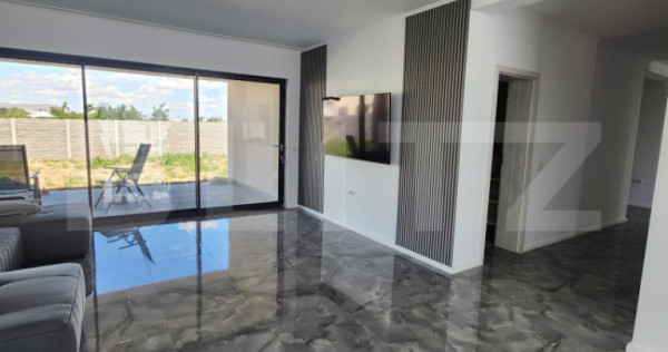 Casa in Sacalaz,locuibila imediat cu teren spatios