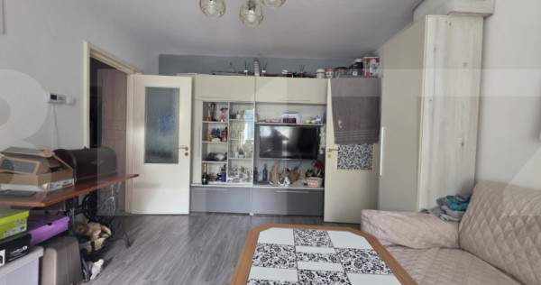 Apartament luminos cu 2 camere, etaj intermediar