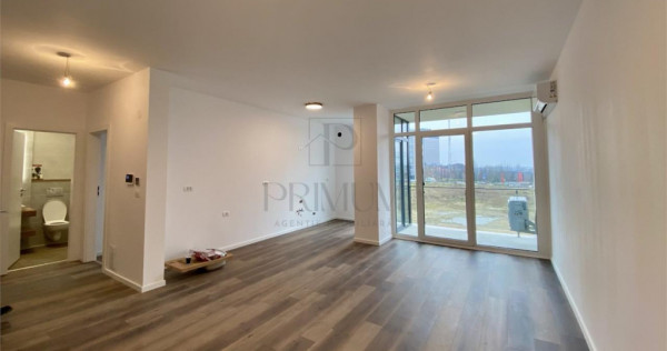 CENTRAL - 2 CAM - ETAJUL 2 - LIFT - PANOURI SOLARE